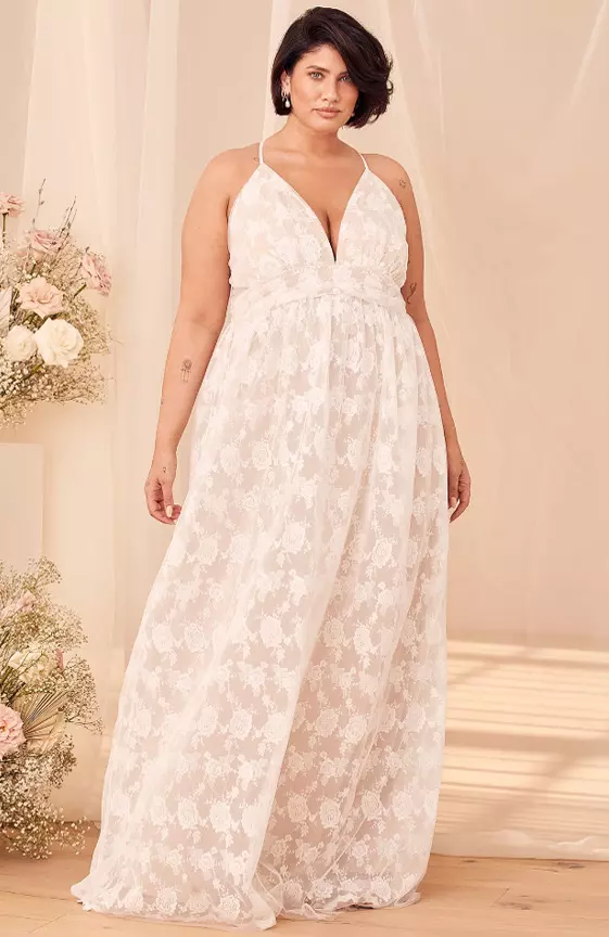 Ivywood White and Beige Embroidered Lace Backless Maxi Dress
